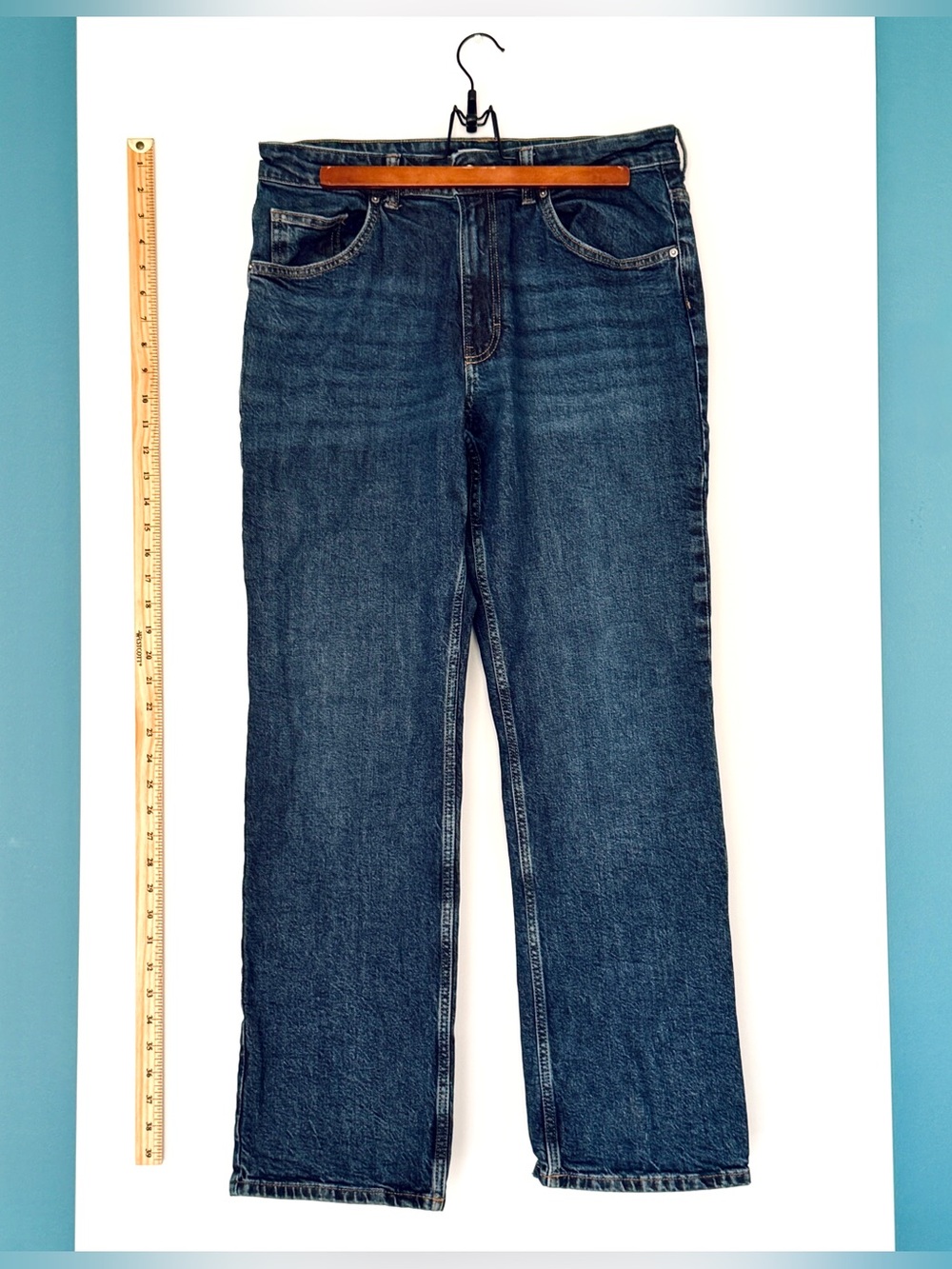 H&M Womens Straight Jeans in Dark Blue size 12